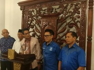 Saat Sandi Sebut Anggota Fraksi Demokrat DKI Ahli Cuap-cuap