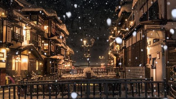 Foto: Syahdunya Jepang yang Diselimuti Salju