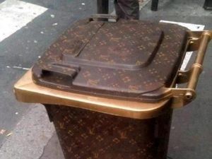 Bisakah Saya Pidanakan Orang yang Buang Sampah di Tong Sampah Saya?