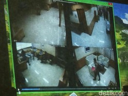 Jaksa Putar CCTV Diduga Saat Penyerahan Uang ke Auditor BPK