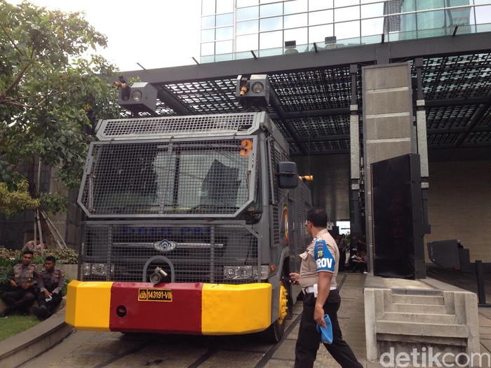 Suasana di depan gedung kantor Facebook. Foto: Agus Tri Haryanto/detikINET Suasana di depan gedung kantor Facebook. Foto: Agus Tri Haryanto/detikINET