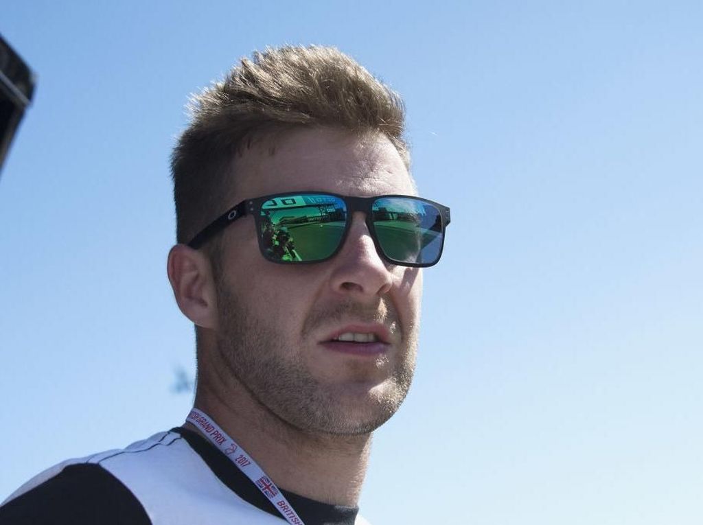 Juara Dunia WSBK ke Pebalap Indonesia: Balap Motor Itu Kaya Surfing Juara Dunia WSBK ke Pebalap Indonesia: Balap Motor Itu Kaya Surfing