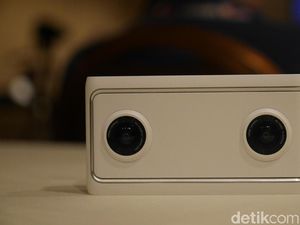 Kamera 180 Derajat Lenovo Mulai Dijual