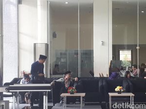 Kasus e-KTP, Politikus PKS Tamsil Linrung Penuhi Panggilan KPK Kasus e-KTP, Politikus PKS Tamsil Linrung Penuhi Panggilan KPK