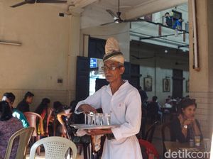 Foto: Warung Kopi Paling Hits di India Berumur 142 Tahun Foto: Warung Kopi Paling Hits di India Berumur 142 Tahun