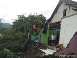 Tiap Malam, Pasangan Lansia ini Was-was Jika Sungai Oya Bantul Meluap