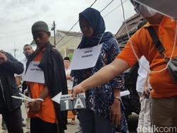Polisi Gelar Rekonstruksi Pembunuhan Arsitek Feri di Depok
