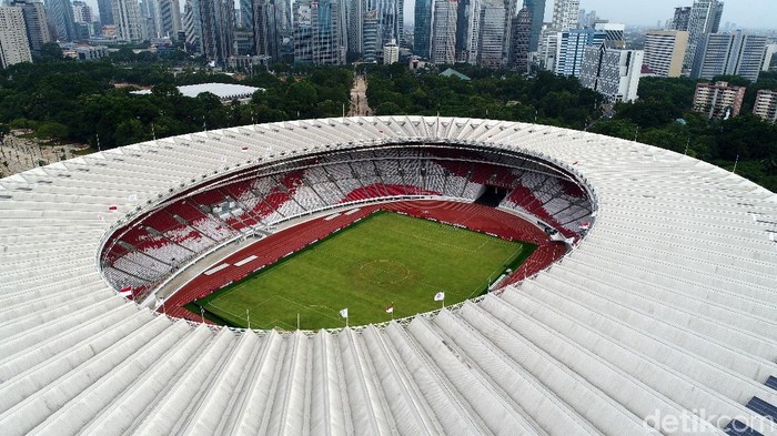 Stadion Utama Gelora Bung Karno telah selesai direnovasi. Begini penampakannya dari atas, Jumat (12/1/2018).