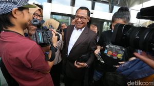 Ajukan Sidang Etik di Peradi, Fredrich Minta Jadwal Ulang Panggilan KPK