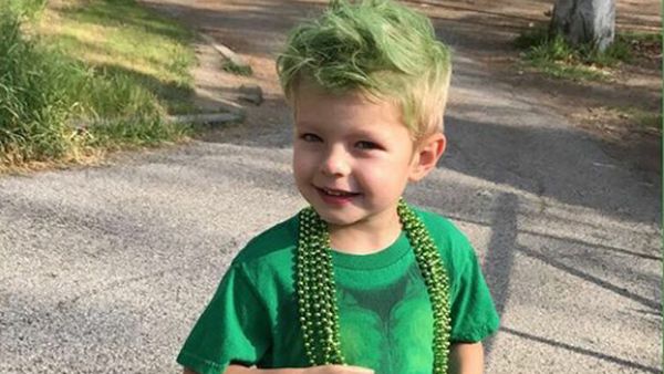 Gaya Menggemaskan Axl Jack Duhamel, Putra Penyanyi Fergie