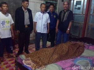 Seorang Remaja Tewas Tersengat Listrik Tiang Penerang Jalan di Jepara