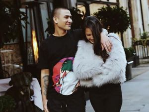 Momen Mesra Pevita dan Axel Matthew di London