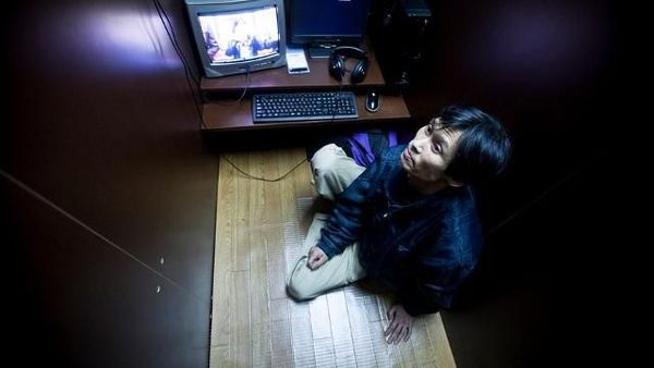 Melongok Warnet Tempat Tinggal Orang Jepang Melarat