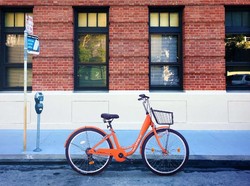 Menhub Dorong Starbucks Keliling Dagang Pakai Sepeda Listrik