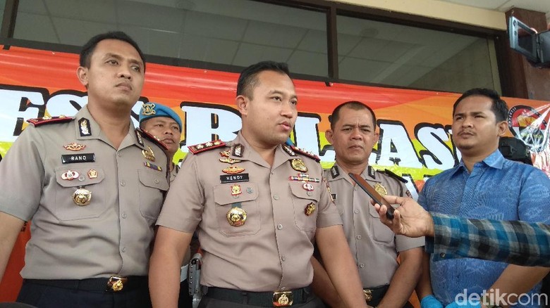 Antisipasi Polisi terhadap Keputusan Persija Bermarkas di Karawang Antisipasi Polisi terhadap Keputusan Persija Bermarkas di Karawang