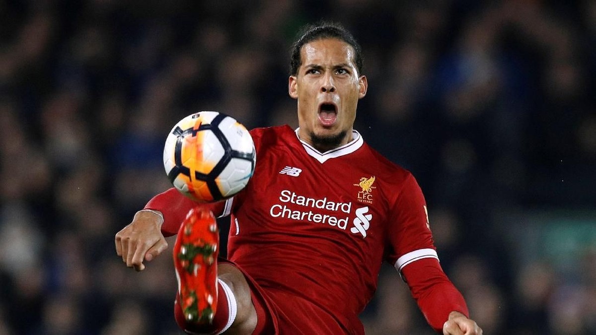Bek Liverpool Virgil van Dijk. (Foto: Phil Noble/Reuters)