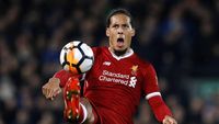Foto: Virgil Van Dijk Diolok-olok Pakai Statistik