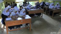 Duh, Masih Ada Kondisi Sekolah di Bandung yang Seperti Ini
