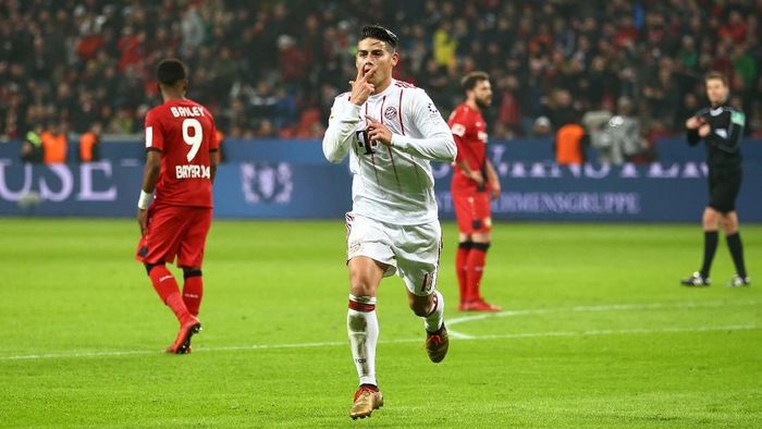 James Rodriguez merayakan gol ketiga Bayern Munich (Wolfgang Rattay/Reuters) James Rodriguez merayakan gol ketiga Bayern Munich (Wolfgang Rattay/Reuters)