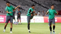 Timnas hanya menggelar latihan ringan.