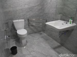 Hore! Pengelola Janji Toilet di GBK Dibuat Lebih Bagus Hore! Pengelola Janji Toilet di GBK Dibuat Lebih Bagus