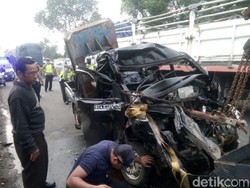 Pikap Vs Truk di Jalur Pantura Pasuruan, Sopir dan Penumpang Tewas