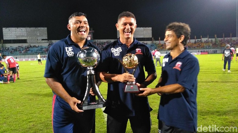 Gomes Puas Bisa Bawa Madura United Juara Suramadu Super Cup Gomes Puas Bisa Bawa Madura United Juara Suramadu Super Cup