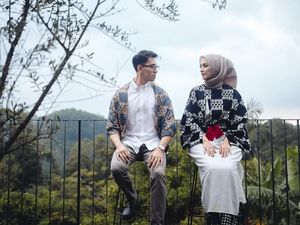 5 Inspirasi Gaya Hijab Simpel untuk Foto Prewedding 5 Inspirasi Gaya Hijab Simpel untuk Foto Prewedding