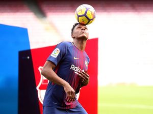 Yerry Mina Mau Ajak Messi Berdansa
