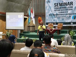 Mahasiswa Banyuwangi Diajak Melek Teknologi Mobil Listrik