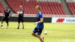 Foto: Timnas Islandia Jajal Rumput GBK