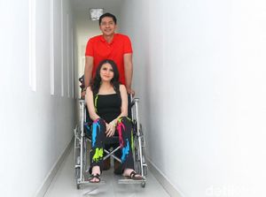 Anak Kedua Mirip Adi Nugroho, Donita Pasrah Anak Kedua Mirip Adi Nugroho, Donita Pasrah