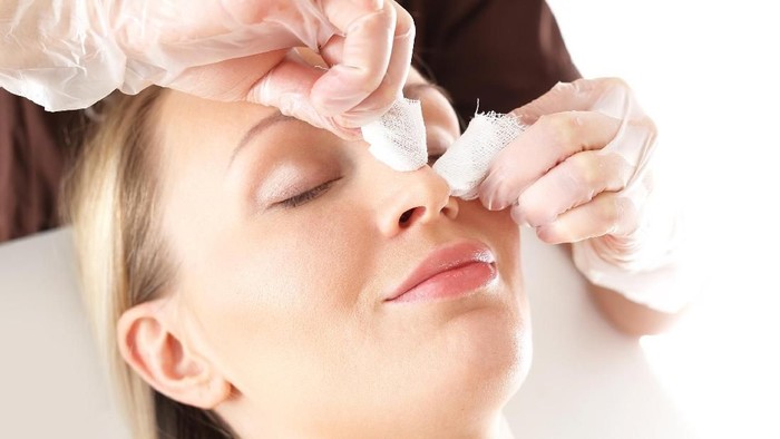 Cara menghilangkan komedo ini bisa dilakukan siapa saja. (Foto: thinkstock)