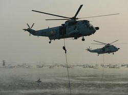 Heli di India Hilang Kontak Setelah Lepas Landas, 4 Mayat Ditemukan