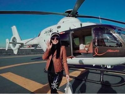 Mewah! Syahrini Naik Helikopter Hermes Rp 134 M, Bawa Tas Hermes Rp 1,9 M