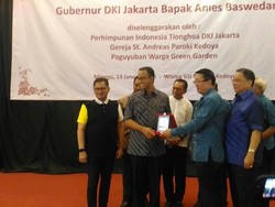 Anies Hadiri Vaksinasi Difteri Perhimpunan Indonesia-Tionghoa