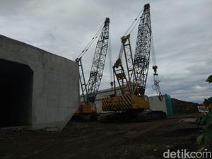 Proyek Pembangunan Tol PasPro Dihentikan Sementara, Ada Apa?