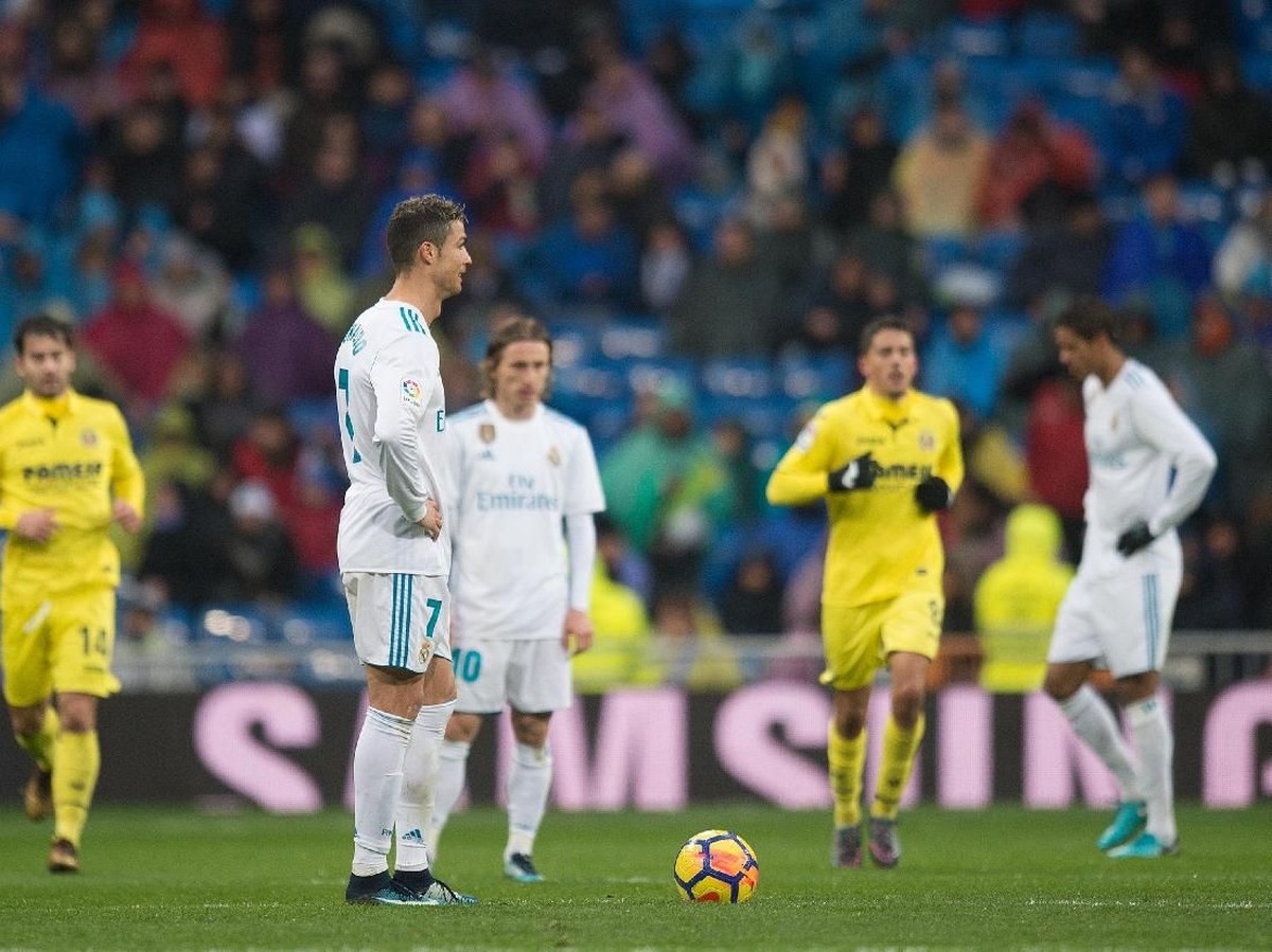 Real Madrid punya rekor buruk di kandang musim ini (Denis Doyle/Getty Images)