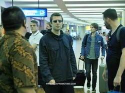 Penonton Padati Area Konser Liam Gallagher