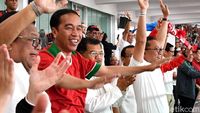 Ekspresi Bahagia Jokowi Saat Ilham Udin Cetak Gol