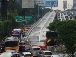 Ada Proyek LRT, Flyover Pancoran Arah Slipi Tutup Malam Hari