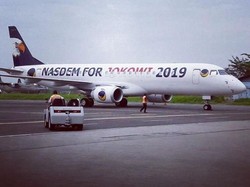 Nasdem For Jokowi 2019 di Badan Pesawat Milik Surya Paloh