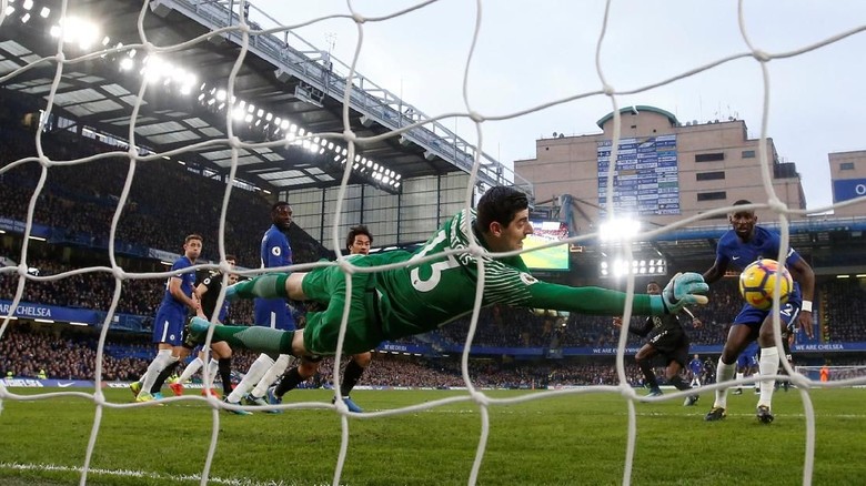 Courtois: Selama 70 Menit, Leicester Lebih Baik daripada Chelsea Courtois: Selama 70 Menit, Leicester Lebih Baik daripada Chelsea