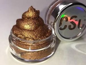 Makeup Ini Berbentuk Seperti Kotoran, Unik Atau Jijik? Makeup Ini Berbentuk Seperti Kotoran, Unik Atau Jijik?