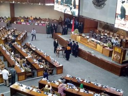 Salah Ucap Sumpah Ketua DPR, Bamsoet Disuruh Ulang 3 Kali