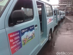 OK Otrip Angkot Kp Melayu-Duren Sawit Diuji Coba, Begini Suasananya