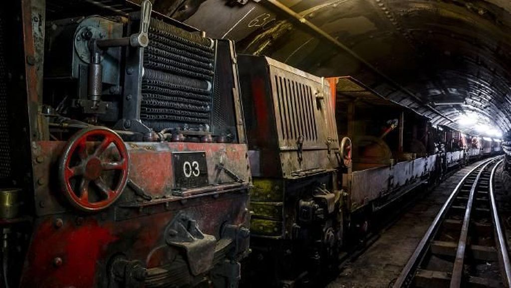 Foto: Penampakan Jalur Kereta Bawah Tanah Terbengkalai di London Foto: Penampakan Jalur Kereta Bawah Tanah Terbengkalai di London