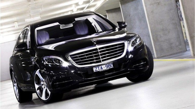 Pengacara: Pemilik Mobil B-23-ALX Sudah Bayar Pajak Rp 348 juta