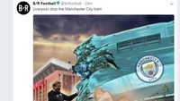 Saking kuatnya, Juergen Klopp bisa memberhentikan laju kereta, loh. (Foto: Twitter)