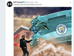 Saking kuatnya, Juergen Klopp bisa memberhentikan laju kereta, loh. (Foto: Twitter)